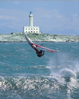  Windsurfing developments in the Gargano